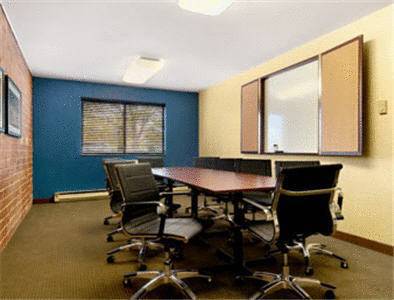 Super 8 Milwaukee West Hotell Wauwatosa Bekvämligheter bild
